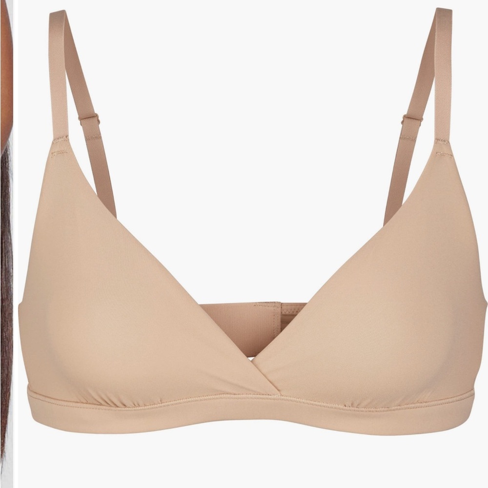SKIMS Fits Everybody Crossover Bralette NEW WITH TAGS Stretch Adjustable XXS